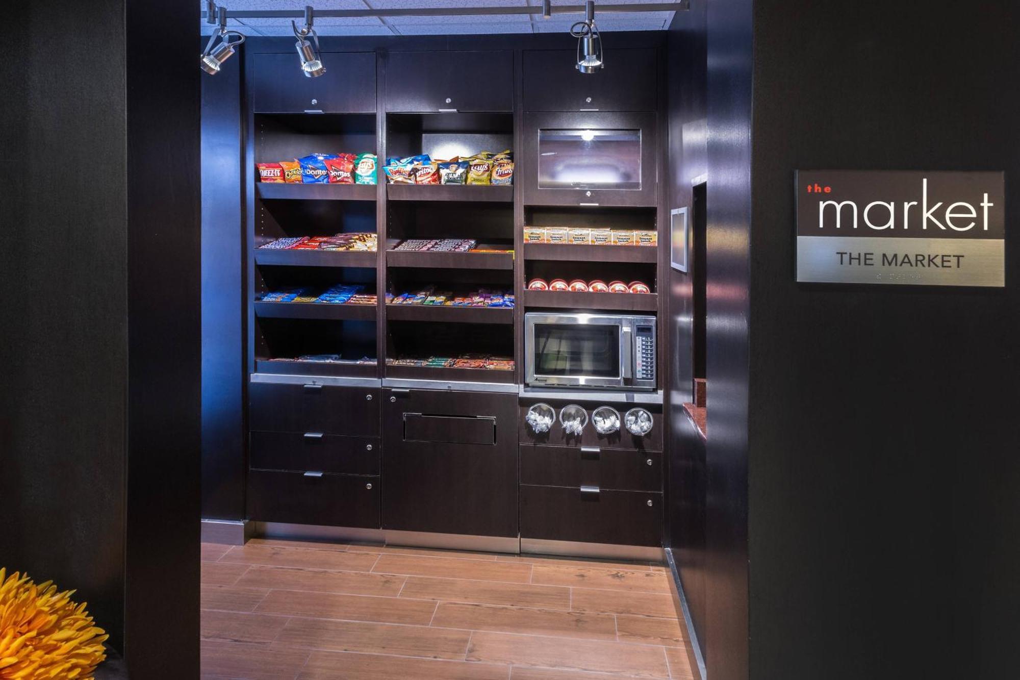Courtyard By Marriott Panama City Bagian luar foto